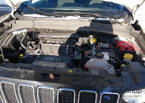 2021 Jeep Renegade Latitude 4X4 из США, поврежденный, VIN ZACNJDBB6MPN17549